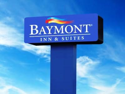 Baymont Inn & Suites By Wyndham Lincoln Ne Esterno foto